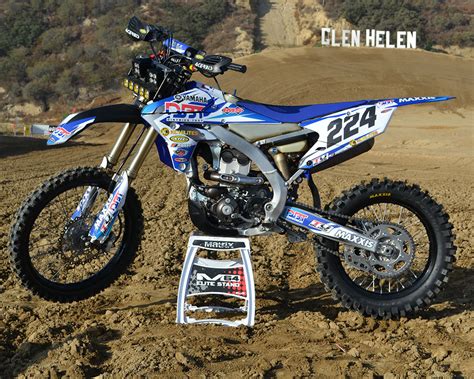 Mud bike race for 2 stroke yamaha bikes. 2017 Yamaha YZ250FX Race Test - Dirt Bike Test