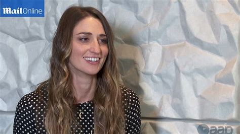 Singer Sara Bareilles Chipped Her Tooth On Stage In Sydney Daily Mail