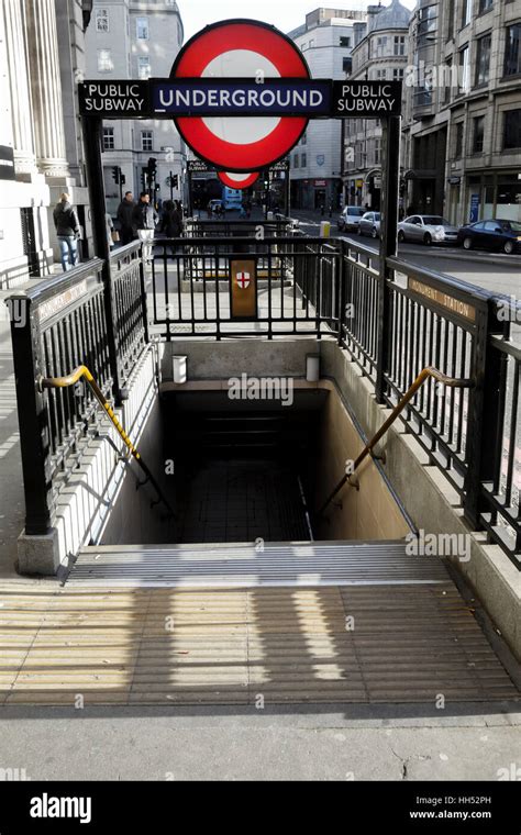 London Underground Station Entrance Stock Photo Alamy