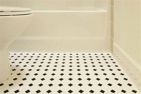 I have hardwood in every room of my house except the bathrooms, where i have nice glossy tile. Non Slip Bathroom Tile Fresh Anti Slip Tiles for Bathroom ...