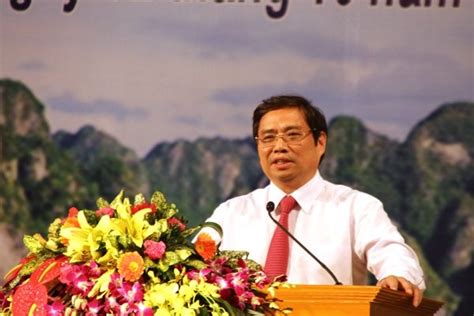 Việt minh, nlf and the democratic republic of vietnam Ông Phạm Minh Chính làm Trưởng ban tổ chức T.Ư