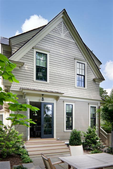Victorian house paint colors exterior. Historic Victorian | Window trim exterior, House paint ...