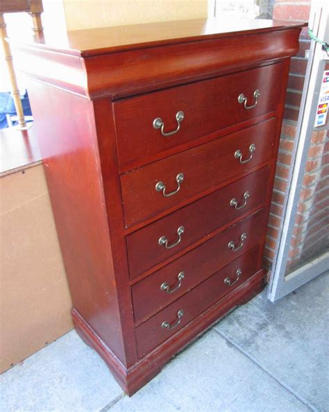 Uhuru Furniture And Collectibles Sold Cherry Finish Chest Of Drawers 145