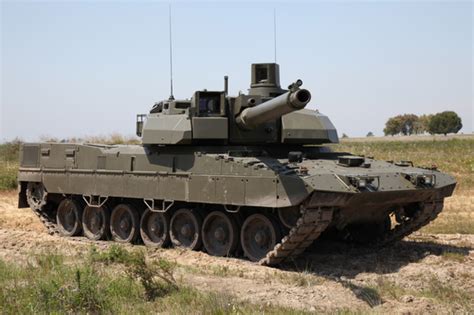 Im juni 1998 nahm die britische armee den ersten challenger 2 in dienst. Deutsch-französischer Kampfpanzer-Demonstrator: Hier kommt ...