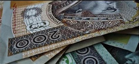 W 2021 roku płaca minimalna ulega kolejnej podwyżce. W 2021 wzrośnie nie tylko płaca minimalna. W górę pójdą ...