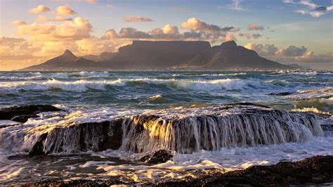 Amazing View Of Table Mountain Overlooking Cape Town In South Africa