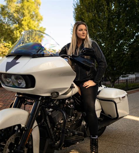 About Jess — Her Two Wheels