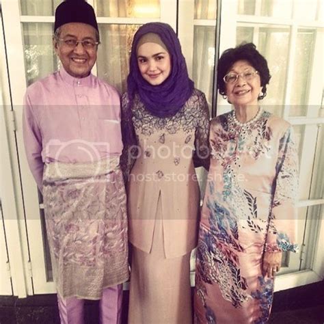 How is your ramadan so far? (10 GAMBAR)Siti Nurhaliza Menyambut Kedatangan Hari Raya ...