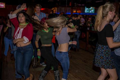 Photos Daisy Dukes Contest Two Stepping Heat Up San Antonios Wild West