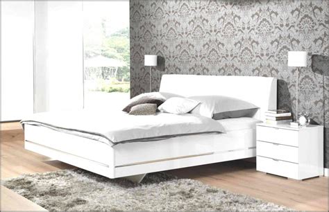 Wie nennt man eine bank vor dem bett archives die idee eines bettes von bank vor dem bett bild. Brilliant Bank Vorm Bett With Regard To Your Home von ...