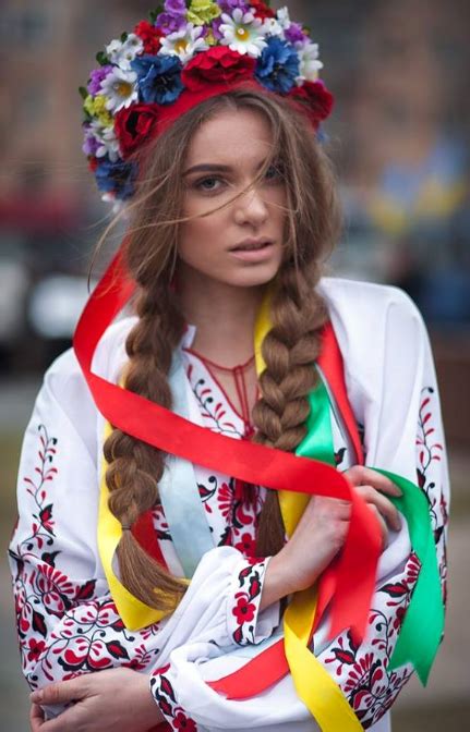 Снять квартиру в Киеве посуточно ukrainian women russian beauty folk fashion
