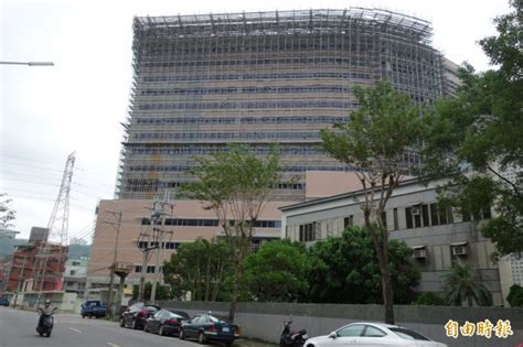 See more of 輔大一粒麥 on facebook. 輔大醫院營運在即 急診室聯外道路卻卡關 - 生活 - 自由時報電子報