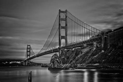 Grayscale Photography Of Golden Gate Bridge Hd Wallpaper Wallpaper Flare