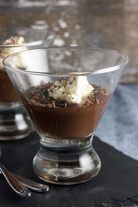5 Minute Chocolate Pots 4 Ingredients Recipe Easy Puddings Hot Chocolate Cookies