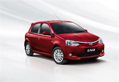Photos Of Toyota Etios Liva 2011