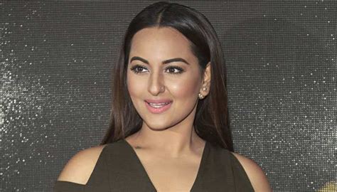 Sonakshi Sinha Dismisses Alleged Fraud Charges People News Zee News