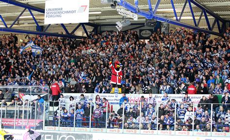 They are members of the deutsche eishockey liga (del) since 2000 and play their home games at the eissporthalle iserlohn which is also known as eissporthalle am seilersee. Panther-Wochenende für die Roosters - Großer „Run" auf die ...