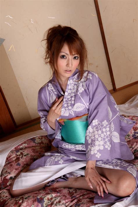 News Idol Blogspot Com Kaede Matsushima In Purple Kimono