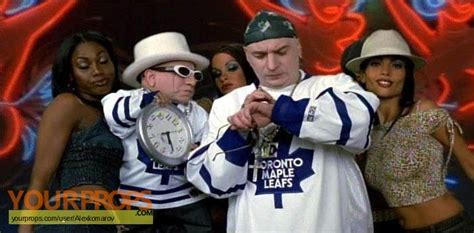 In Austin Powers In Goldmember Mini Me Is Wearing A Toronto Maple Leafs Jersey During