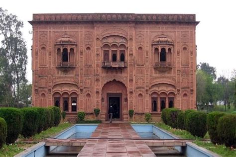 The 9 Best Places To Visit In Ludhiana