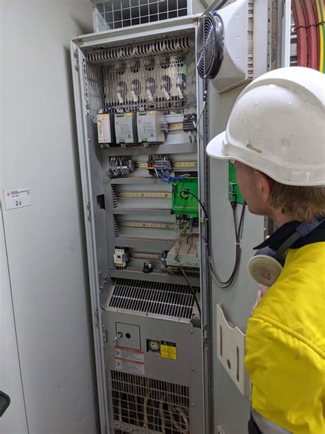 Industrial And Commercial Electrician Sydney Ingen Electrical Group