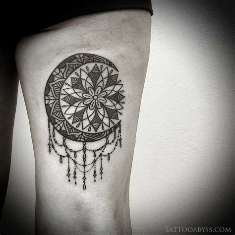 Mandala Moon Dotwork Tattoo Tattoo Abyss Montreal
