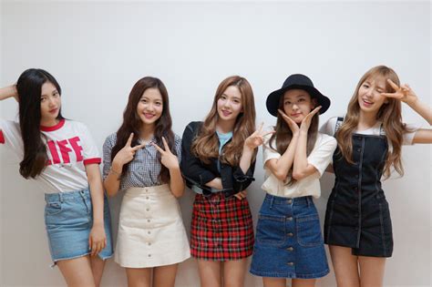 Red Velvets Skirt Fashion Looks Kpop Korean Hair And Style