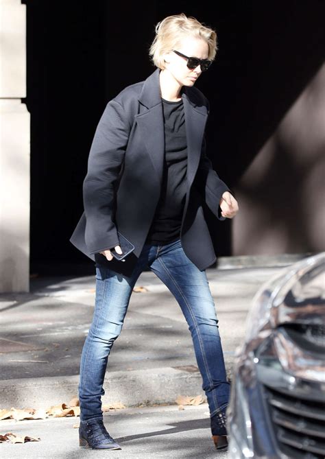 The model, 33, stopped traffic as she took her boys to their classes in sydney. Lara Worthington out in Sydney -01 - GotCeleb