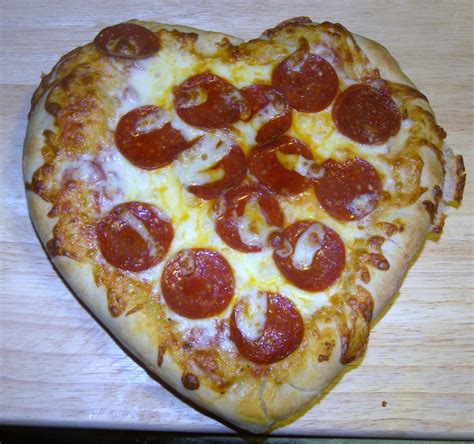 Food concept of romantic love. Making Your Own Pan Pizza (Heart-Shaped) - Eat Like No One ...