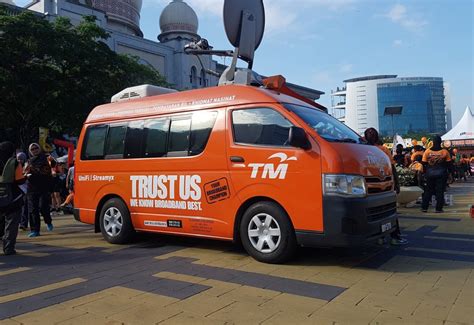 266,000 streamyx customers in unifi coverage. TM cuts Streamyx pricing, 8Mbps from RM69/month ...