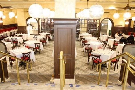 L’hommage Bistro Francais Aims To Do More Volume Than Le Diplomate Bistro Restaurant Paper City