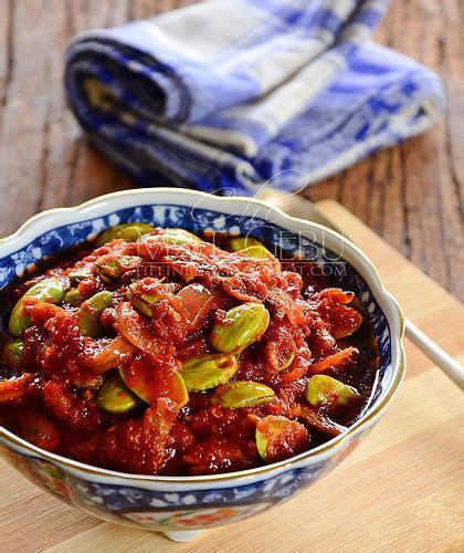 Untuk dapatkan warna dan rasa sambal. sambal tumis ikan bilis petai | Resep masakan asia