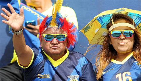 Las eliminatorias de conmebol a rusia 2018 reparten cuatro pases y medio para jugar el mundial de rusia 2018. Eliminatorias Rusia 2018: el color y la fiesta de la ...