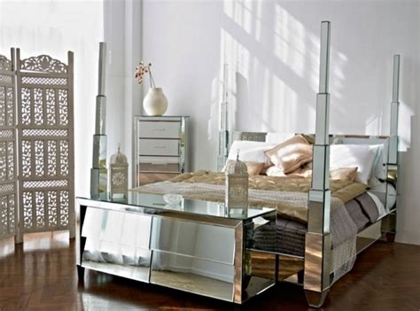 If you are looking for bedroom sets mirrored you've come to the right place. Mirrored bedroom furniture set - Video and Photos ...