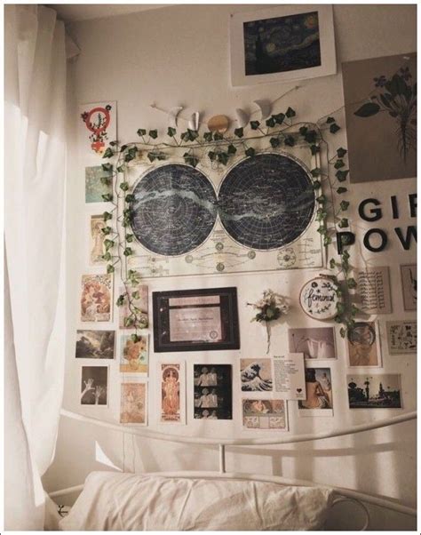 String lights don't just work for walls—they're also great for framing an oversized mirror or highlighting a. Bedroom Aesthetic Vintage Cozy - Bedroom Aesthetic Grunge ...