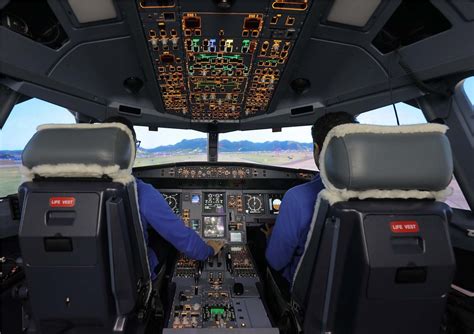 Previously, the a310 has been operated as a pure transport aircraft. Airbus Unveils its New A330MRTT FFS at Seville