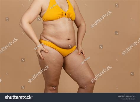 Cropped Image Overweight Fat Naked Woman Stock Photo 2132967863