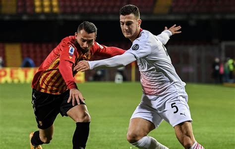 Red devils rekindle interest in english wonderkid, jadon sancho opens up on his future. Diogo Dalot addresses uncertainty surrounding Man United ...