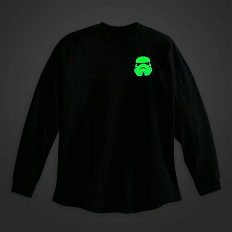 We may have missed out on the star wars rival run weekend from rundisney. SHOP: Glow-In-The-Dark Star Wars Stormtrooper Spirit Jersey