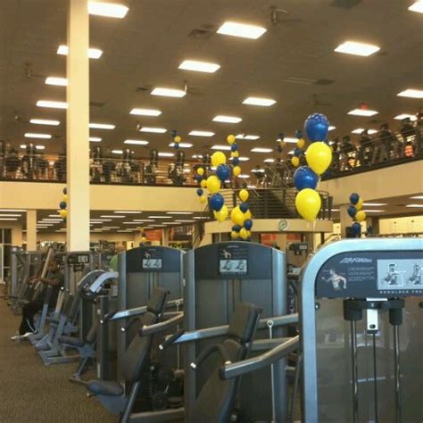 La Fitness Gym Fitness Center