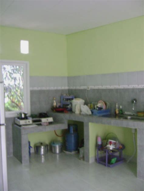 Tapi, untuk kamu yang hanya sesekali memasak makanan ringan, desain dapur sederhana ini bisa kamu pertimbangkan. Desain Dapur Sederhana Dan Modern Mungil Yang Unik
