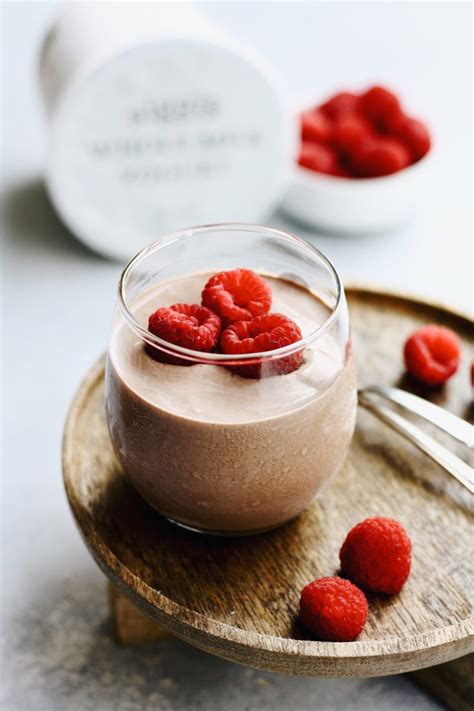 This greek yogurt, honey, and white chocolate mousse cake is served with plenty of fresh fruit and a light drizzling of extra honey. easy chocolate yogurt mousse | cait's plate