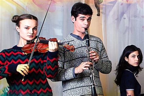 Guardare episodio streaming ita e sub ita, download la compagnia del cigno online su guardaserie. La compagnia del cigno, anticipazioni seconda puntata dell ...