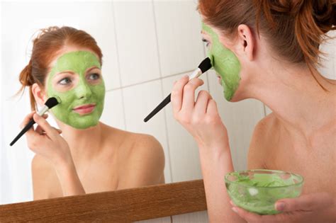 Homemade masks are not a substitute for social distancing and staying home. 3 ways to make your own face mask