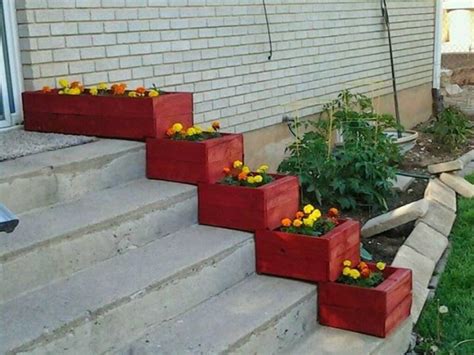 Since i had tons of requests for more 2x4 projects, i. Upcycled Pallet Patio Ideas | Upcycle Art