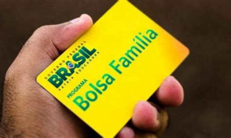 O calendário bolsa família 2021 é atualizado e divulgado anualmente pelo governo federal e caixa econômica federal, instituição financeira como mencionado anteriormente, o saque deve ser realizado conforme as datas do calendário bolsa família 2021, dentro do prazo máximo de 90 dias. Bolsa família começa a ser pago nesta quinta; confira o calendário! - dcmais