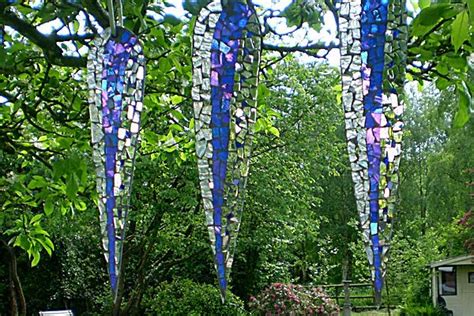 The Homepage Of Katie Green Mosaics Handmade Mosaics Art Sculptures Mosaic Garden Art Glass