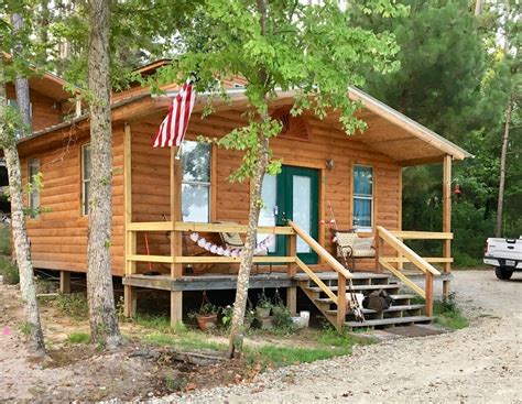 Waterfront Cabin 2 On Lake Livingston Texas Has Parking And Air