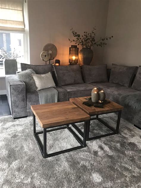 Wenn sie nach langfristigen mietwohnungen in amsterdam suchen, müssen sie marktpreise angeben, die im vergleich zu sozialwohnungen erheblich höher sein können. De Amsterdam bank van Bocx Interiors is een strak ... - # ...