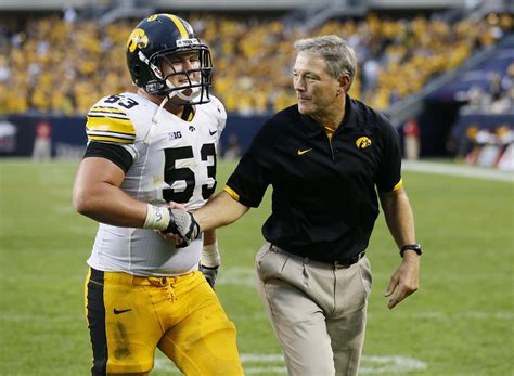 SHOCKING NEWS : Iowa Hawkeyes potential star has officially announced